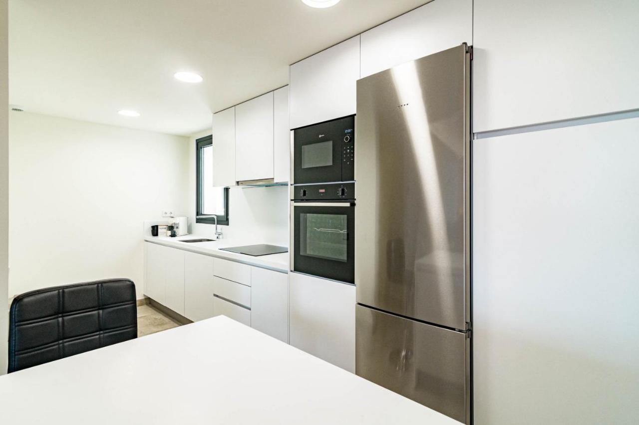 Inf45p- Modern 3 Bed Next To * Estepona